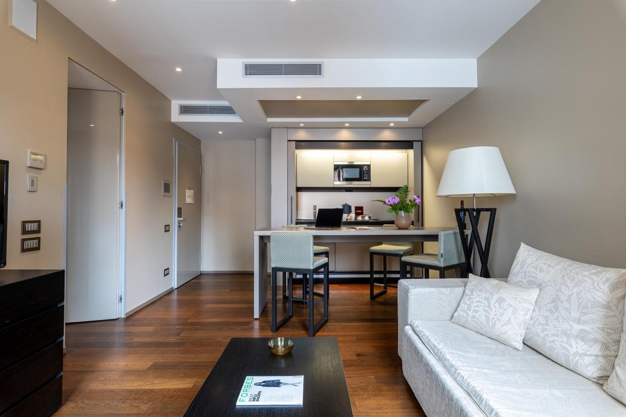 Nj Hotels & Apartments San Pietro All'Orto 6 Milano Eksteriør bilde