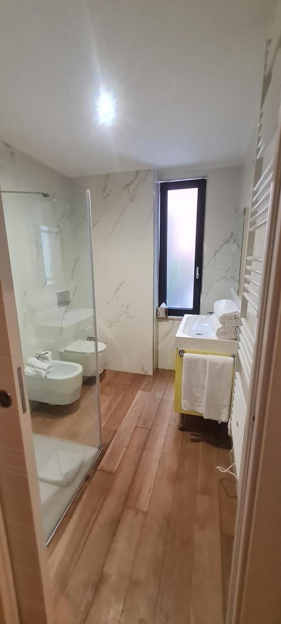 Nj Hotels & Apartments San Pietro All'Orto 6 Milano Eksteriør bilde